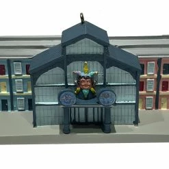 Promo ???? Disney Figurine Ornament - Port Orleans Resort ⭐